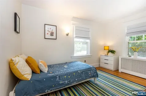 214 Alexander Montclair NJ 07042