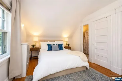 214 Alexander Montclair NJ 07042