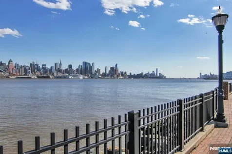 24 Ave At Port Imperial West New York NJ 07093
