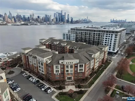 24 Ave At Port Imperial West New York NJ 07093