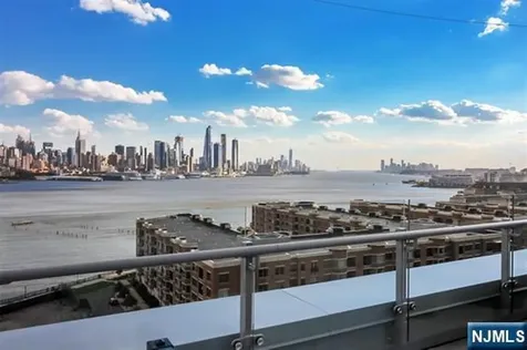 9 Ave At Port Imperial West New York NJ 07093
