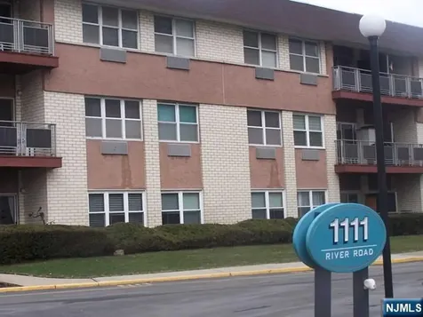 1111 River Road Edgewater NJ 07020