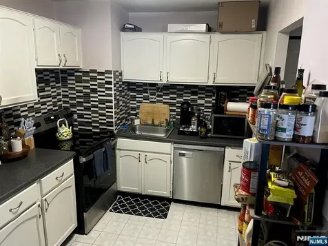 1111 River Road Edgewater NJ 07020