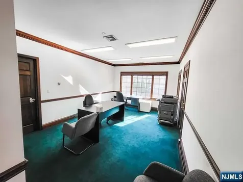 36 Farview Terrace Paramus NJ 07652