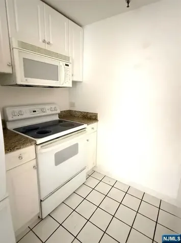 100 Old Palisade Road Fort Lee NJ 07024