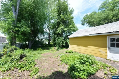 295 Lanza Avenue Saddle Brook NJ 07663
