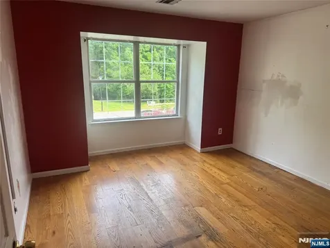 1087 Oakcroft Lane Franklin NJ 08873