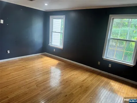 1087 Oakcroft Lane Franklin NJ 08873