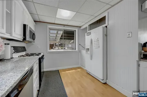 28 Sylvan Avenue Bergenfield NJ 07621