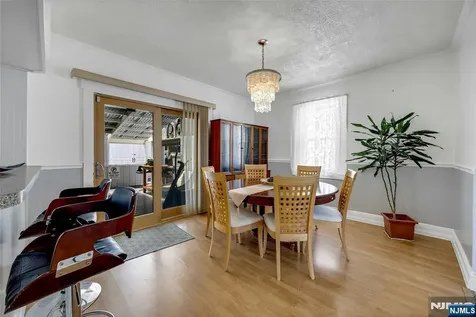 28 Sylvan Avenue Bergenfield NJ 07621