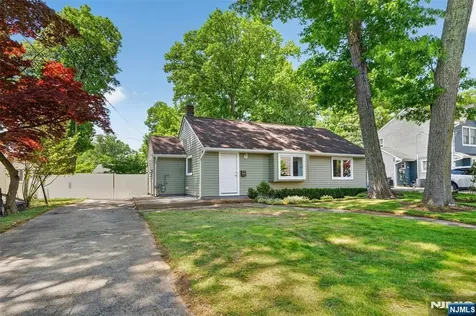 101 Sheldon Street Wyckoff NJ 07481