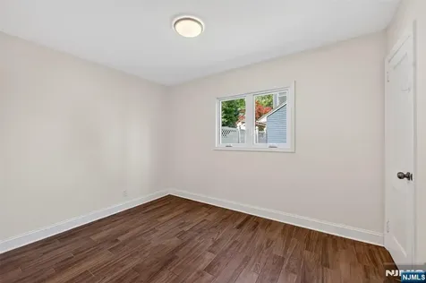 101 Sheldon Street Wyckoff NJ 07481