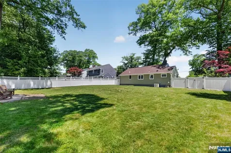 101 Sheldon Street Wyckoff NJ 07481