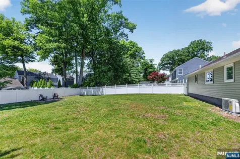 101 Sheldon Street Wyckoff NJ 07481