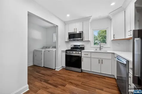 101 Sheldon Street Wyckoff NJ 07481