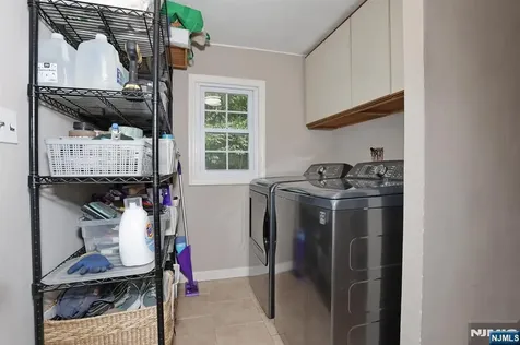 153 Bergen Avenue Waldwick NJ 07463