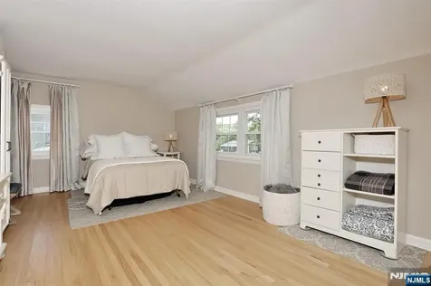 153 Bergen Avenue Waldwick NJ 07463