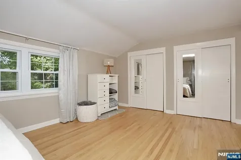 153 Bergen Avenue Waldwick NJ 07463