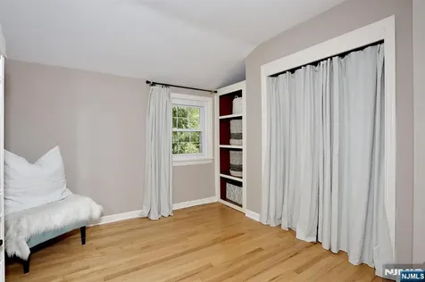 153 Bergen Avenue Waldwick NJ 07463