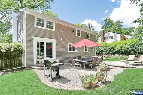 153 Bergen Avenue Waldwick NJ 07463