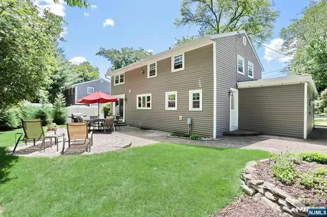 153 Bergen Avenue Waldwick NJ 07463