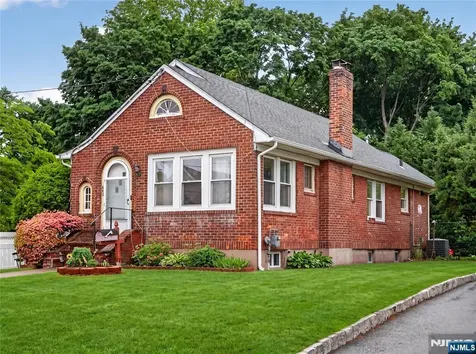 643 Stockton Street New Milford NJ 07646