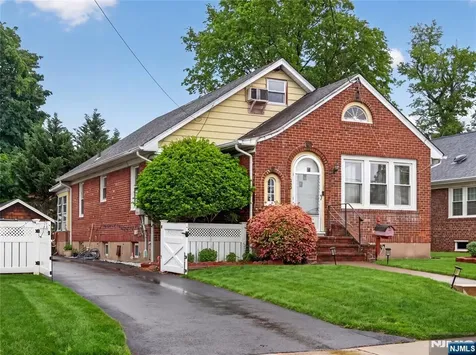 643 Stockton Street New Milford NJ 07646