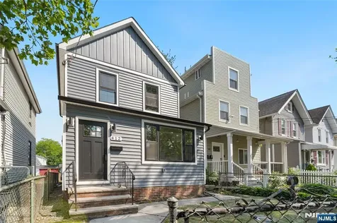 412 Davis Avenue Kearny NJ 07032