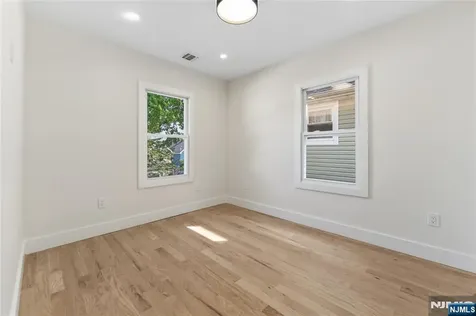 412 Davis Avenue Kearny NJ 07032