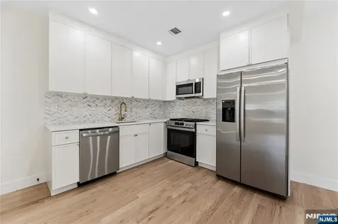 412 Davis Avenue Kearny NJ 07032