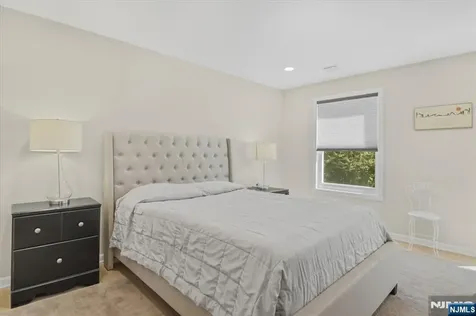 79 Winding Way Cedar Grove NJ 07009