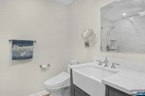 79 Winding Way Cedar Grove NJ 07009