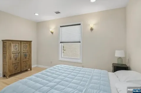 79 Winding Way Cedar Grove NJ 07009