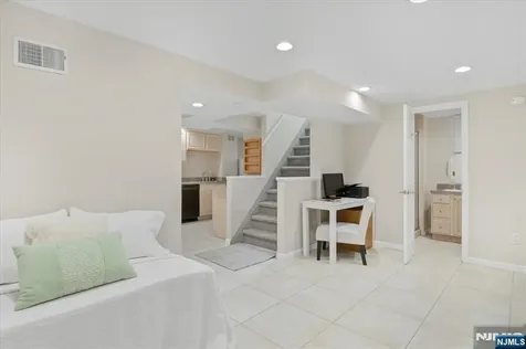 79 Winding Way Cedar Grove NJ 07009