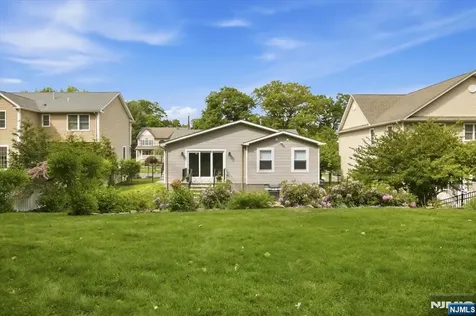 79 Winding Way Cedar Grove NJ 07009