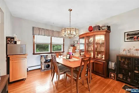 347 Chestnut Avenue South Hackensack NJ 07606