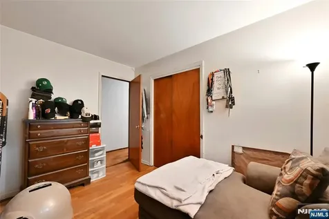 347 Chestnut Avenue South Hackensack NJ 07606