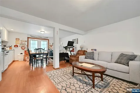347 Chestnut Avenue South Hackensack NJ 07606