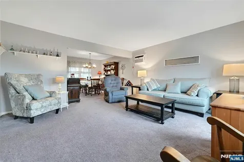 347 Chestnut Avenue South Hackensack NJ 07606