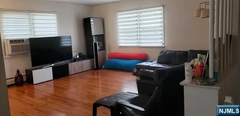 397 Mayer Court Ridgefield NJ 07657