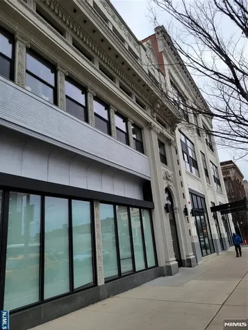 1004 Broad Street Newark NJ 07102