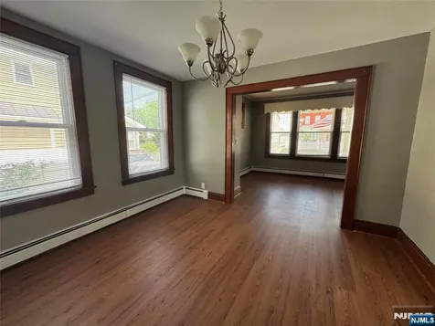 138 Carlton Avenue East Rutherford NJ 07073