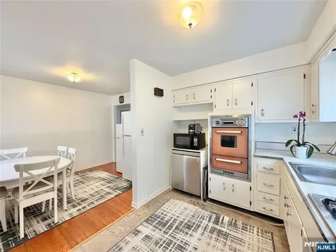 2 Sunnyside Place Verona NJ 07044