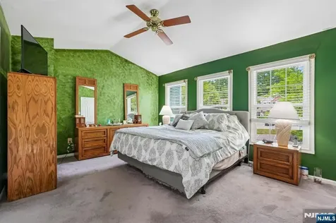 53 Woodledge Court Rockaway Township NJ 07866