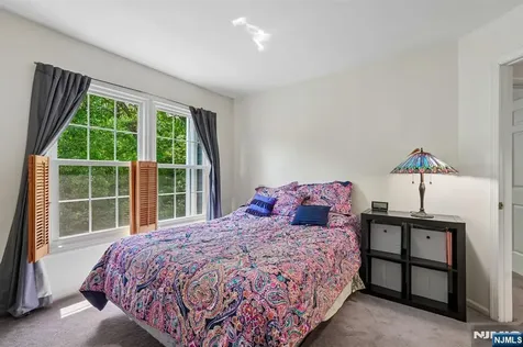 53 Woodledge Court Rockaway Township NJ 07866
