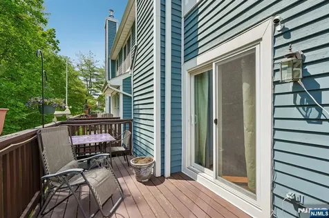 53 Woodledge Court Rockaway Township NJ 07866