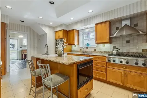 303 Highland Avenue Boonton Town NJ 07005