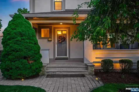 303 Highland Avenue Boonton Town NJ 07005
