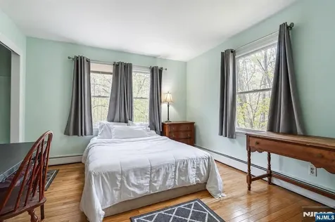 33 Brooksyde Avenue Ringwood NJ 07456