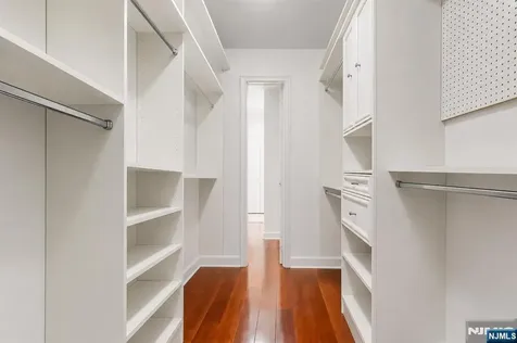 33 Brooksyde Avenue Ringwood NJ 07456